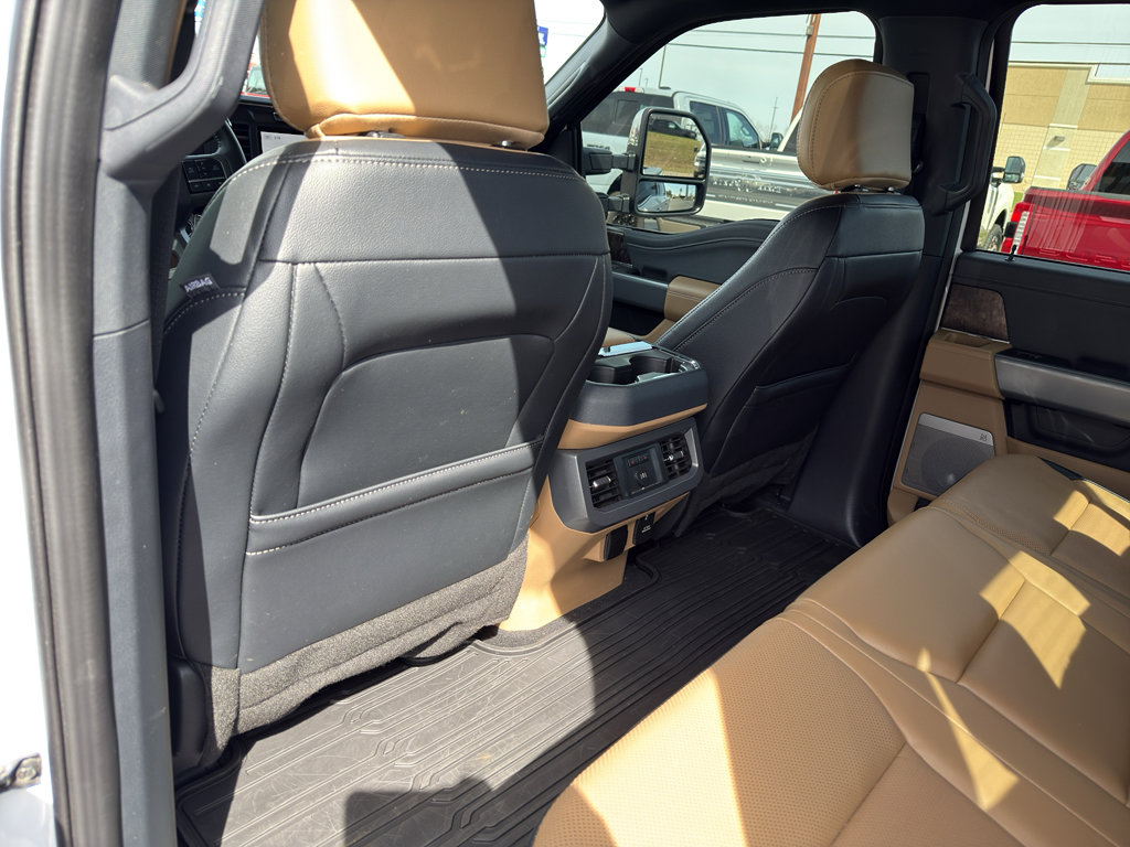 2024 Ford F350 Lariat