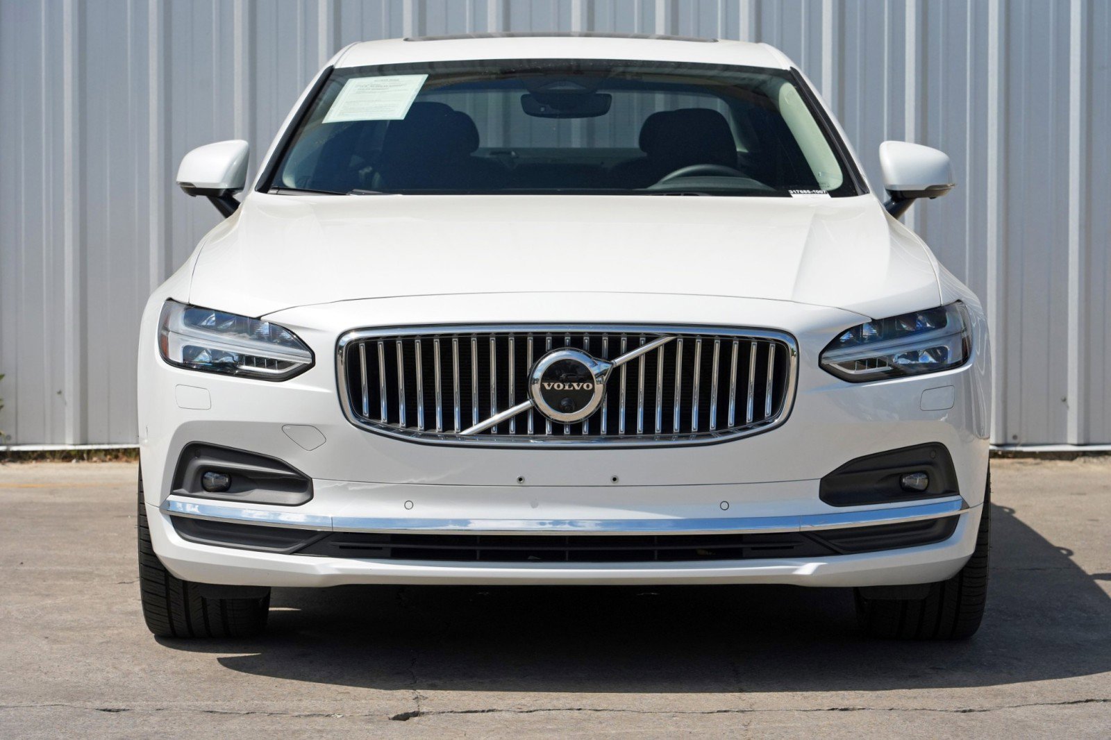 2023 Volvo S90 B6 Plus