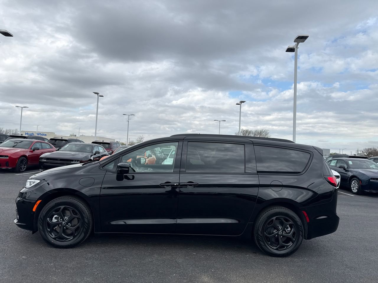 2026 Chrysler Pacifica Premium