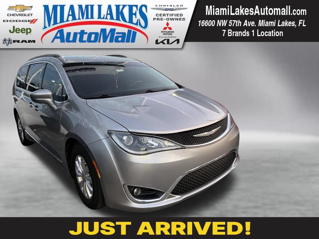 Used 2017 Chrysler Pacifica Touring-L