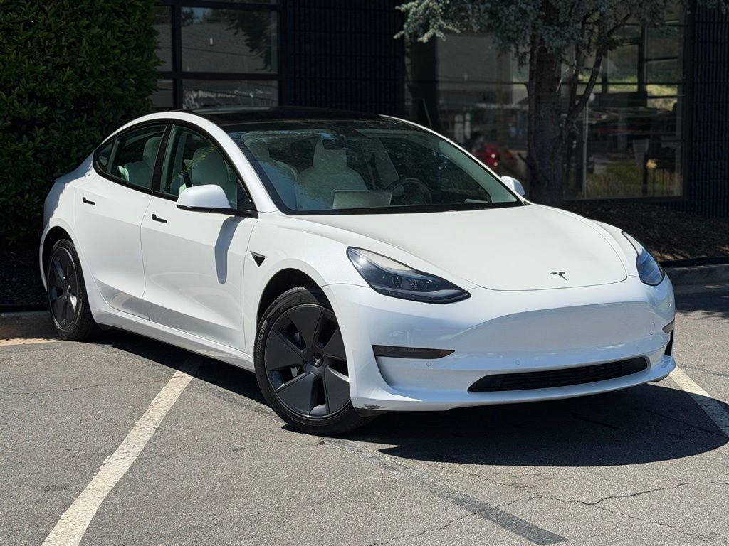2021 Tesla Model 3 Standard Range Plus