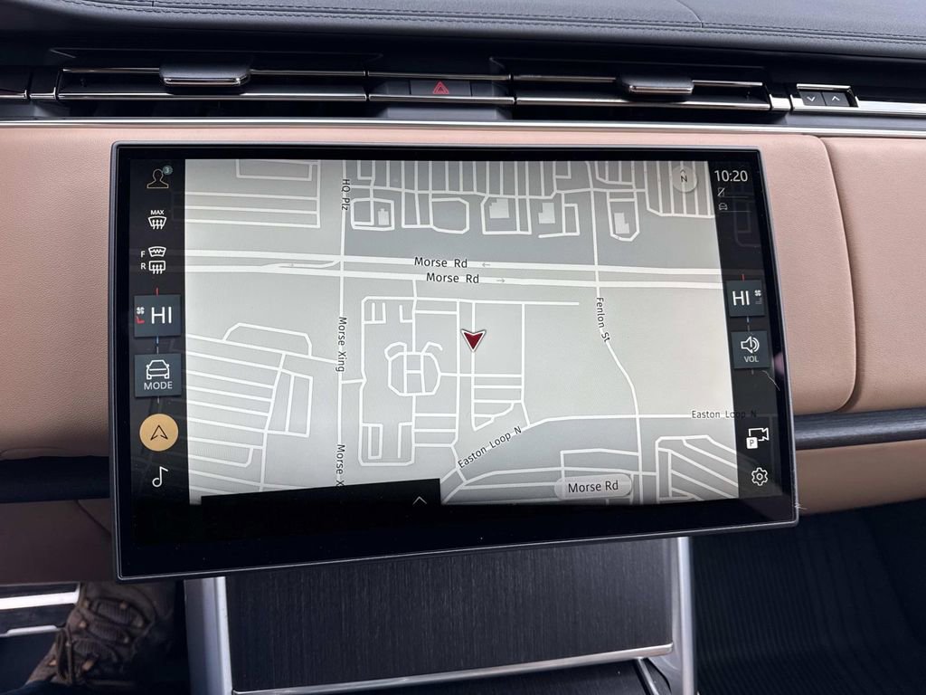 2025 Land Rover Range Rover SE