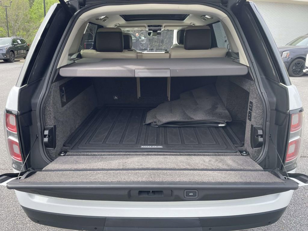 2020 Land Rover Range Rover Long Wheelbase HSE