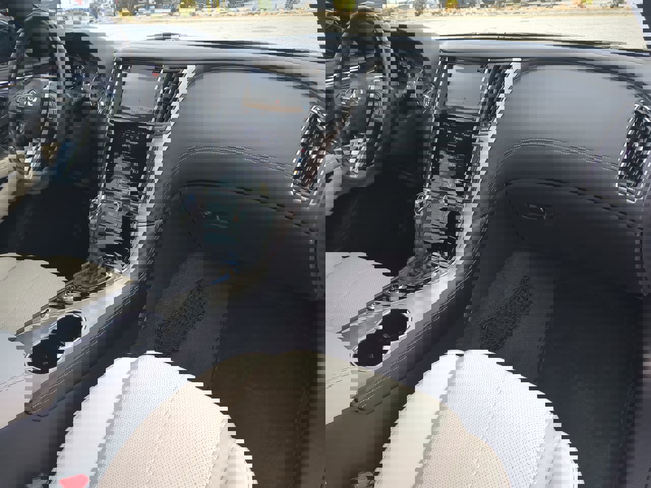 2019 INFINITI Q60 3.0t Luxe