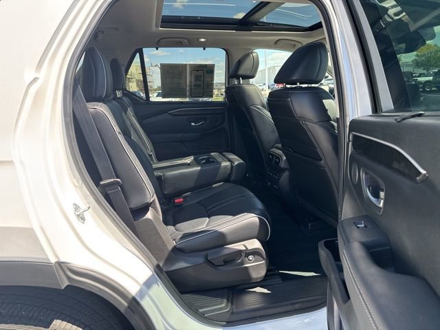 2023 Honda Pilot Elite