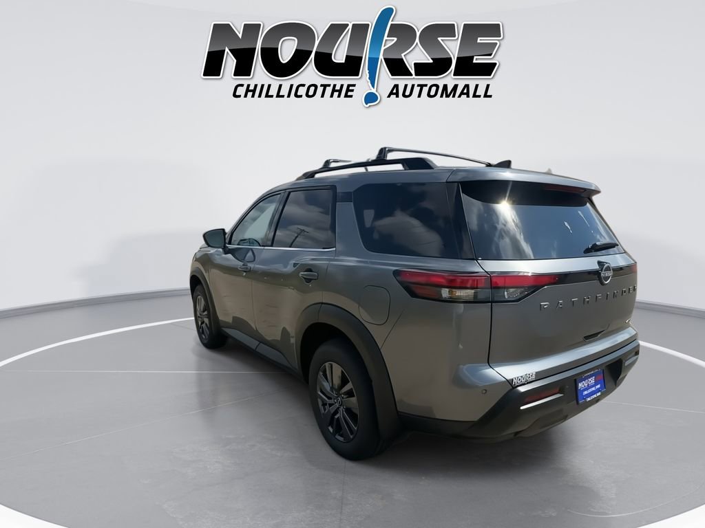 2026 Nissan Pathfinder SV