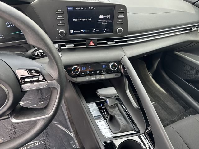 2025 Hyundai Elantra Blue