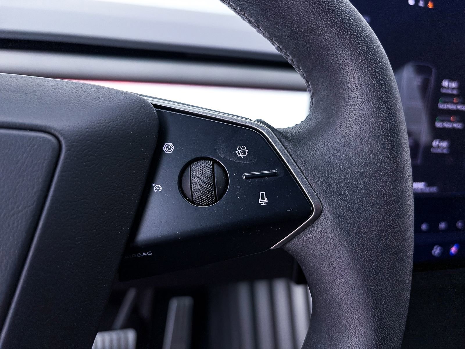 2024 Tesla Cybertruck AWD Crew Cab