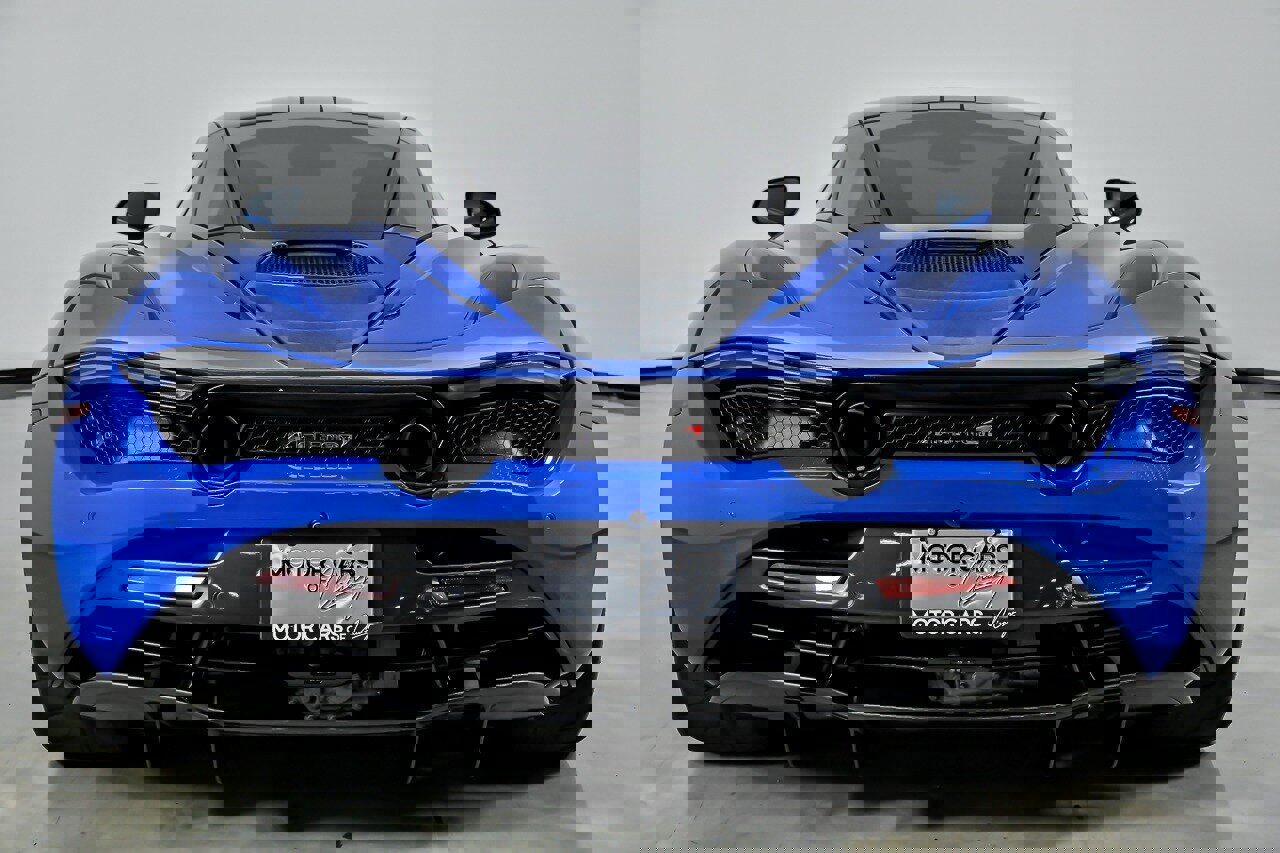 Used 2018 McLaren 720S Performance photo 11