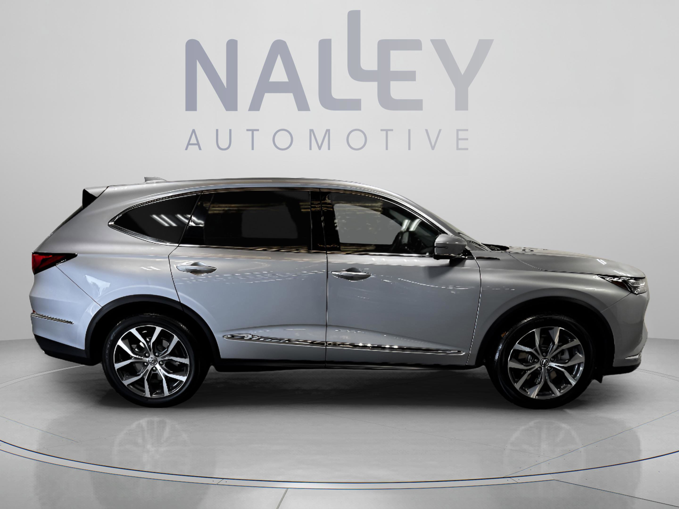 2023 Acura MDX FWD w/ Technology Package