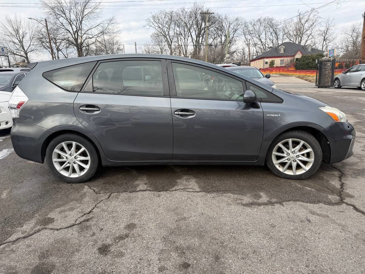 2013 Toyota Prius V Five