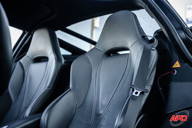 Used 2019 McLaren 720S photo 19