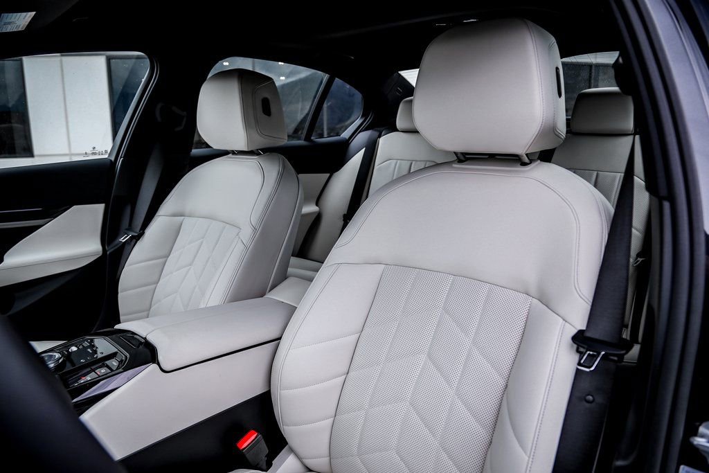 2026 BMW 530i xDrive