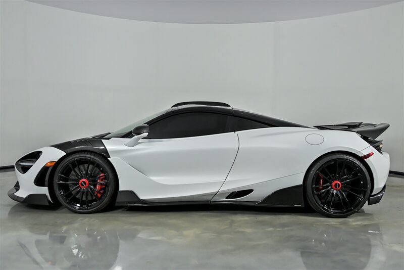 Used 2018 McLaren 720S Performance photo 10
