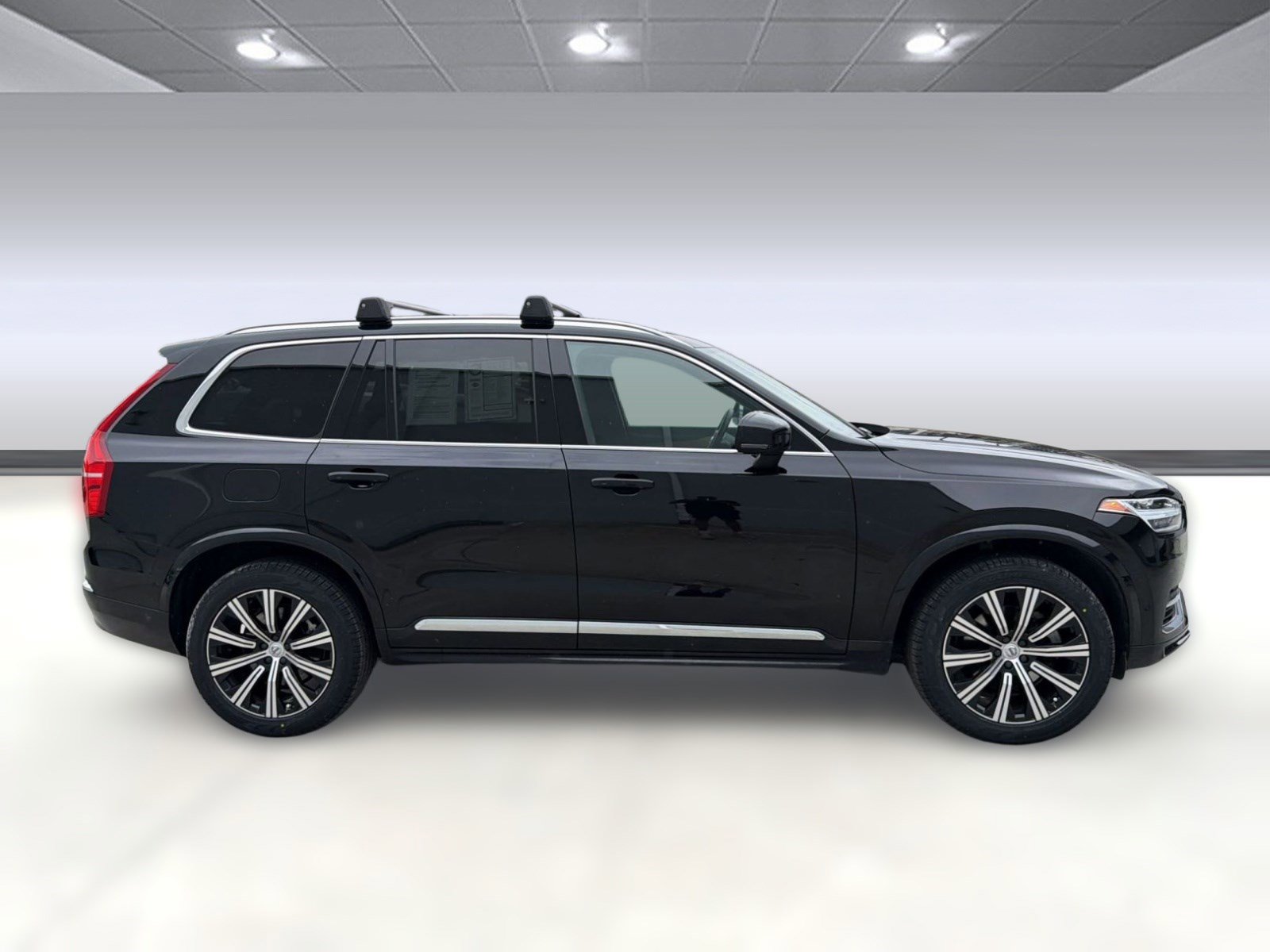 2023 Volvo Xc90 B6 Plus