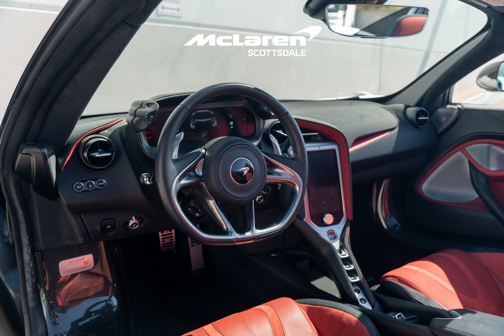 Used 2024 McLaren 750S Spider photo 14