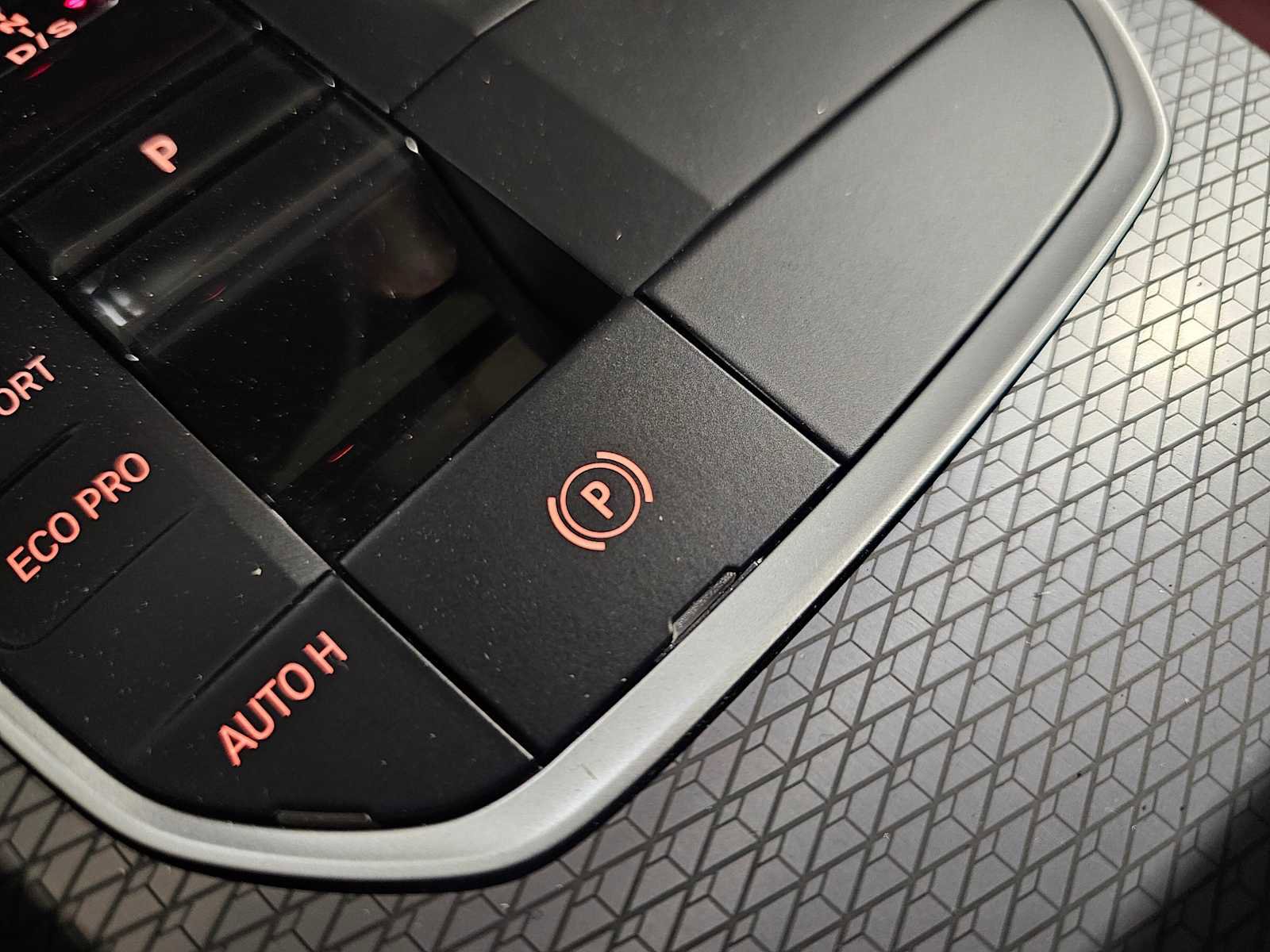 2025 BMW 330i xDrive Sedan