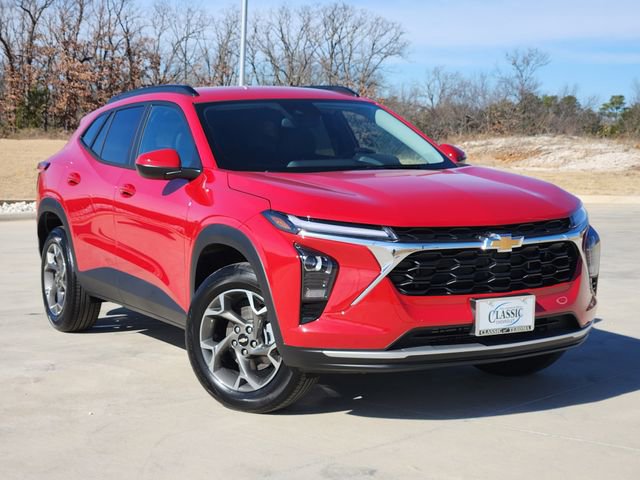 New 2026 Chevrolet Trax LT w/ Driver Confidence Package