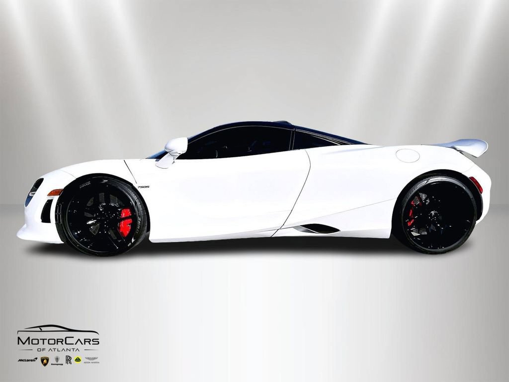 New 2026 McLaren 750S photo 14