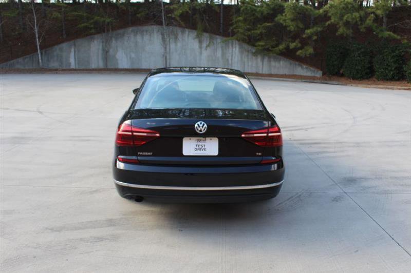 2018 Volkswagen Passat 2.0T S