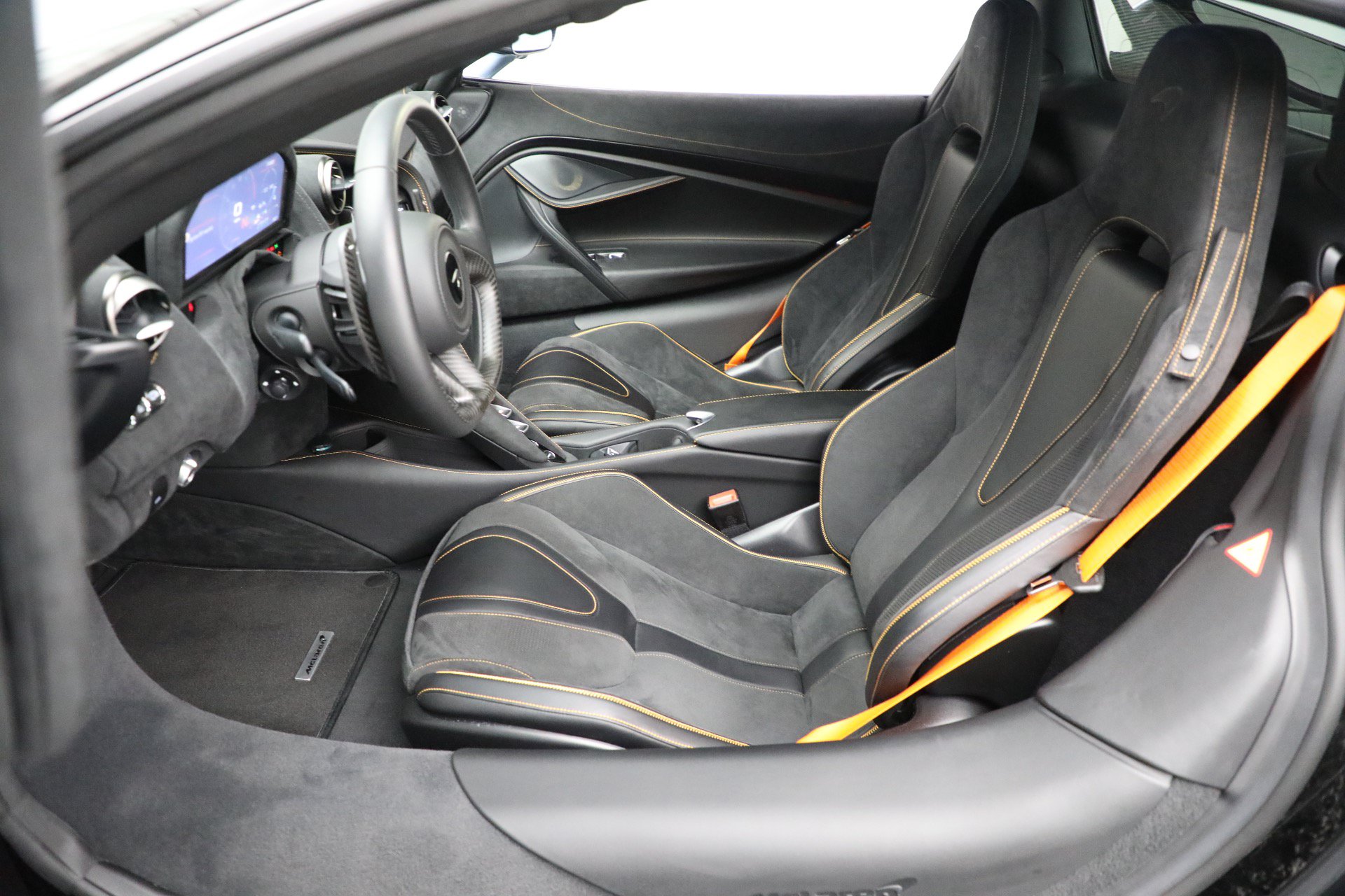 Used 2023 McLaren 720S Performance photo 38