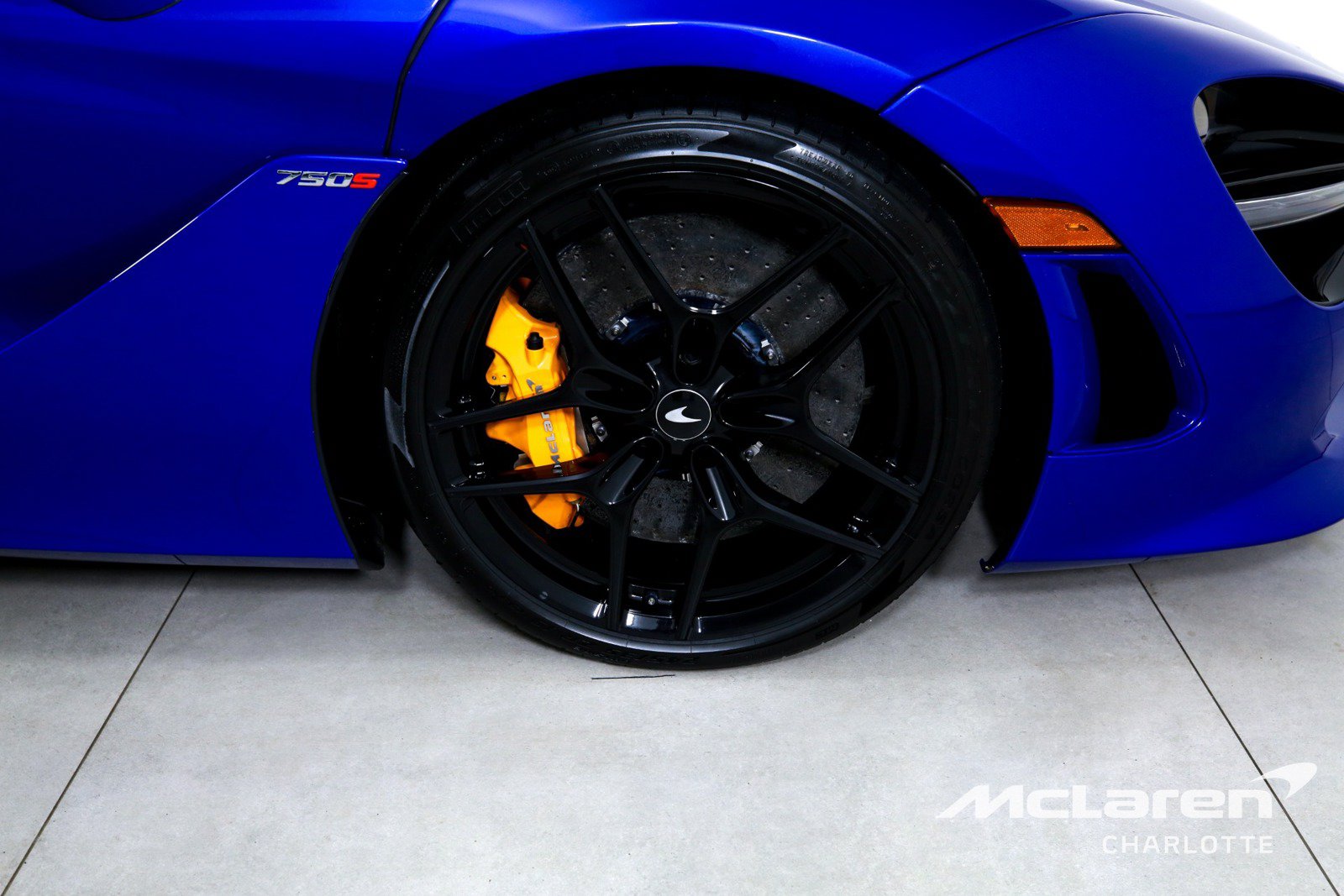 Used 2025 McLaren 750S photo 22