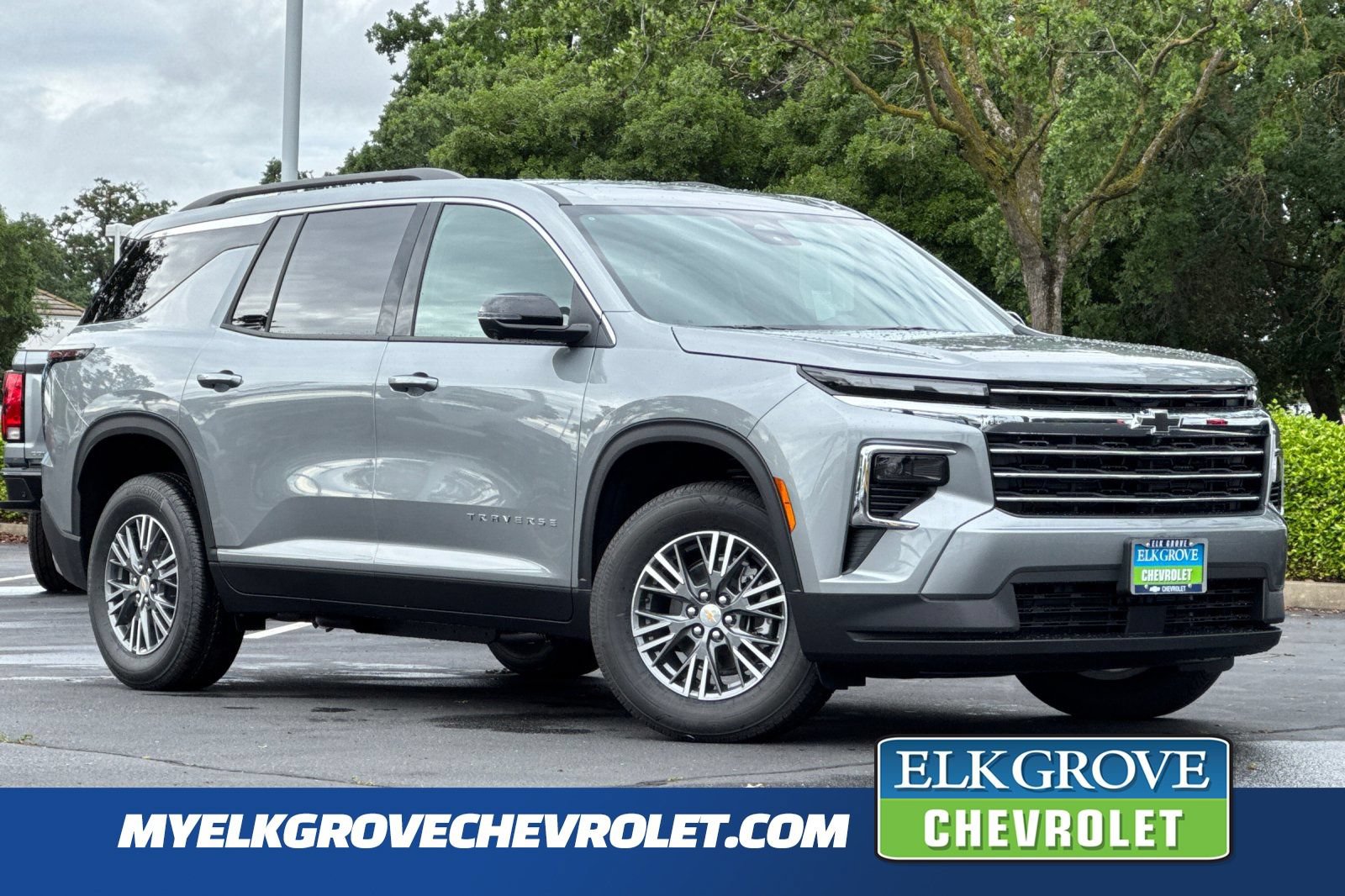 Used 2026 Chevrolet Traverse LT w/ Driver Confidence Package