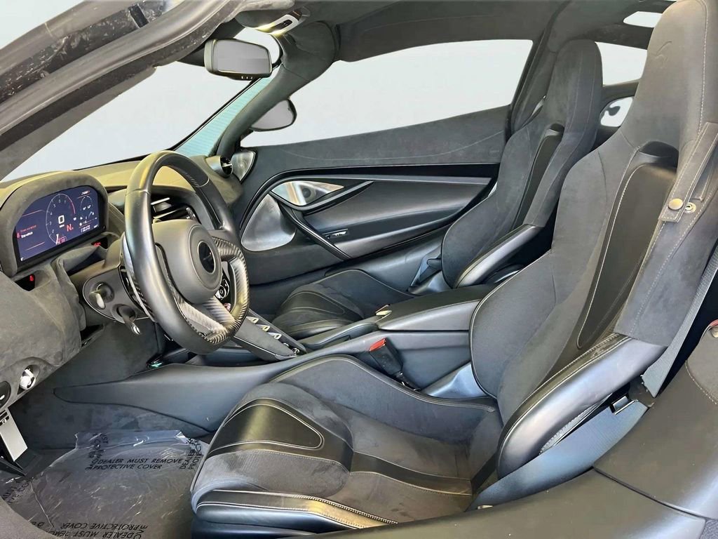 Used 2018 McLaren 720S photo 22