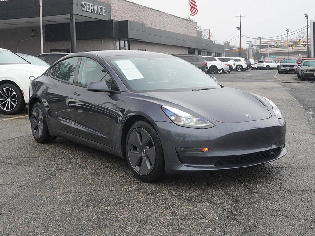 2023 Tesla Model 3 Standard Range