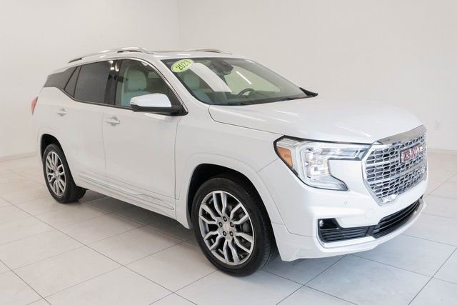 2023 GMC Terrain Denali