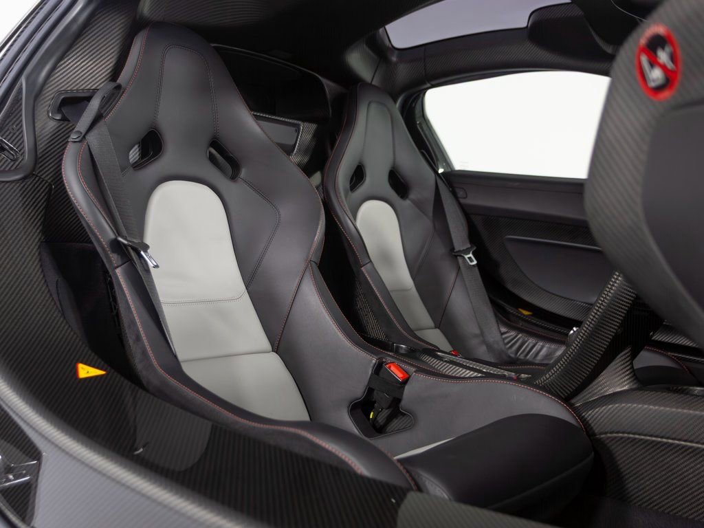 Used 2014 McLaren P1 photo 46