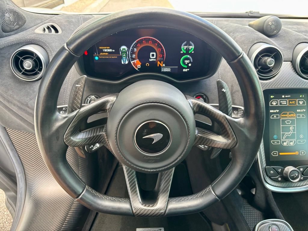 Used 2020 McLaren 600LT Spider photo 16