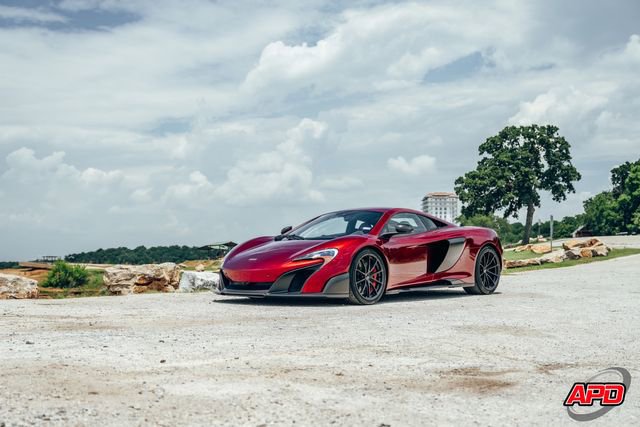 Used 2016 McLaren 675LT Coupe photo 19