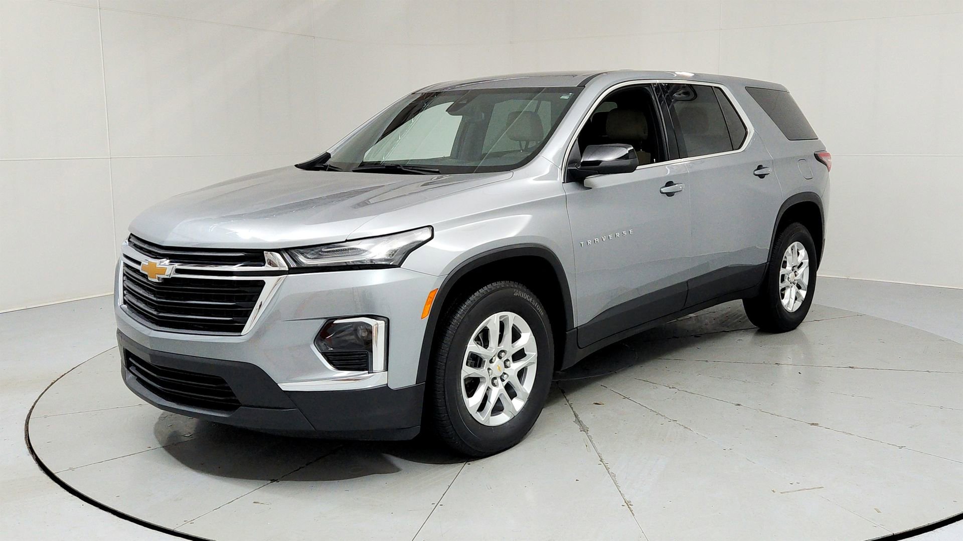 Certified 2023 Chevrolet Traverse LS