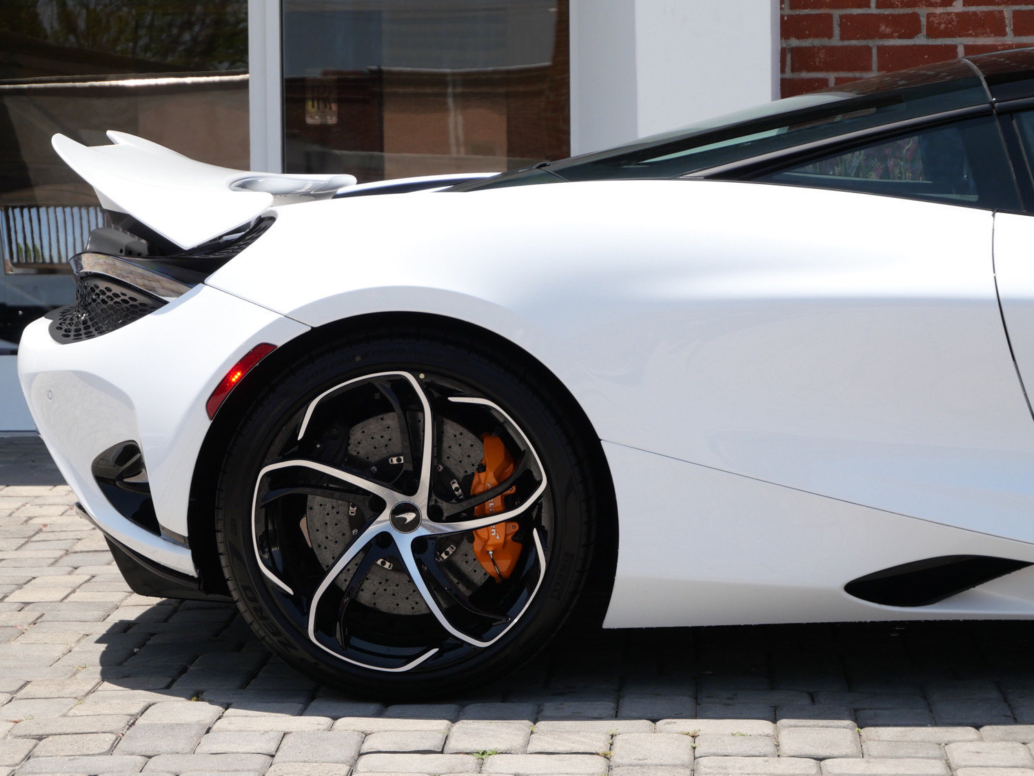 Used 2024 McLaren 750S photo 19