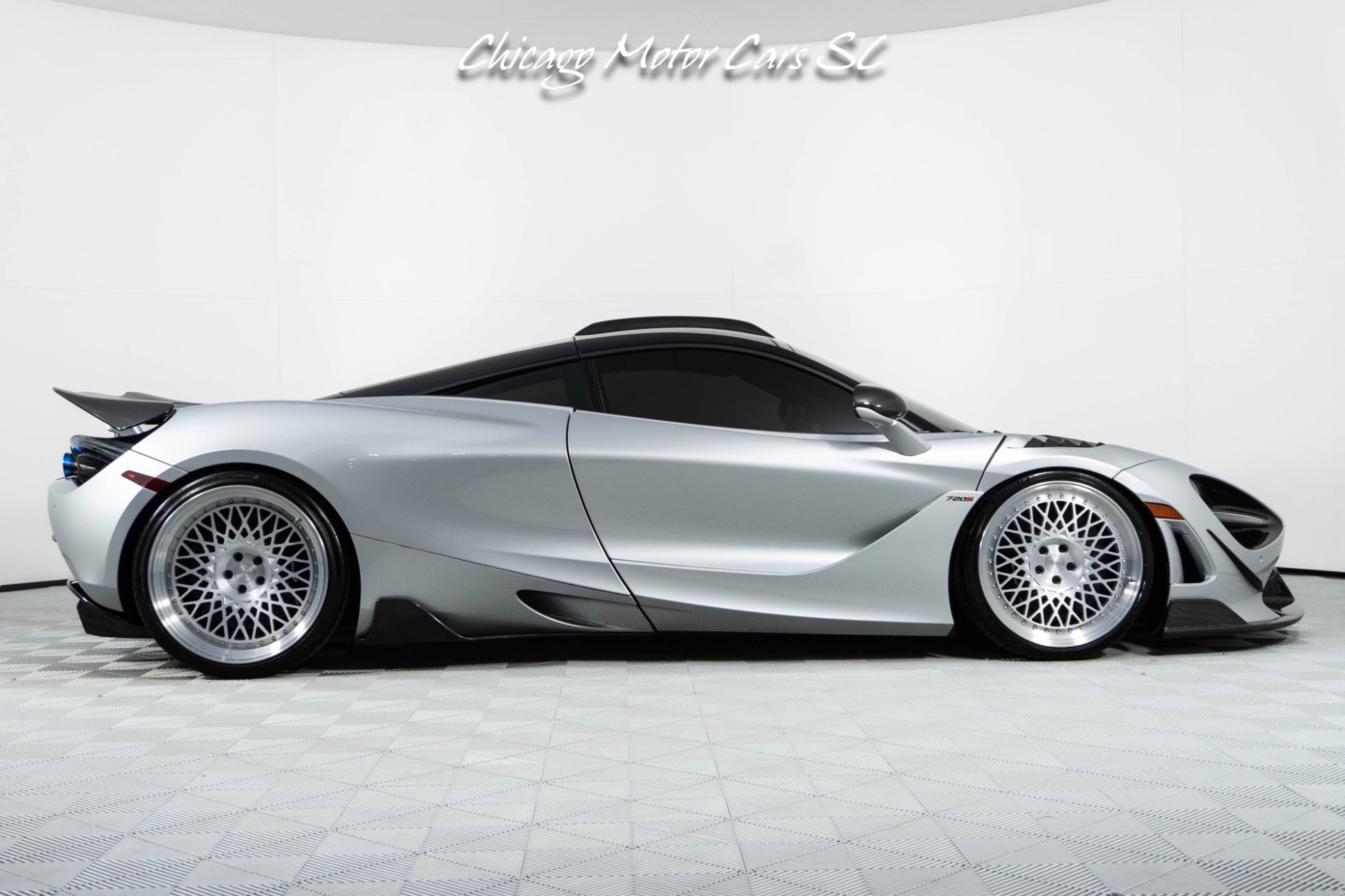 Used 2019 McLaren 720S photo 18