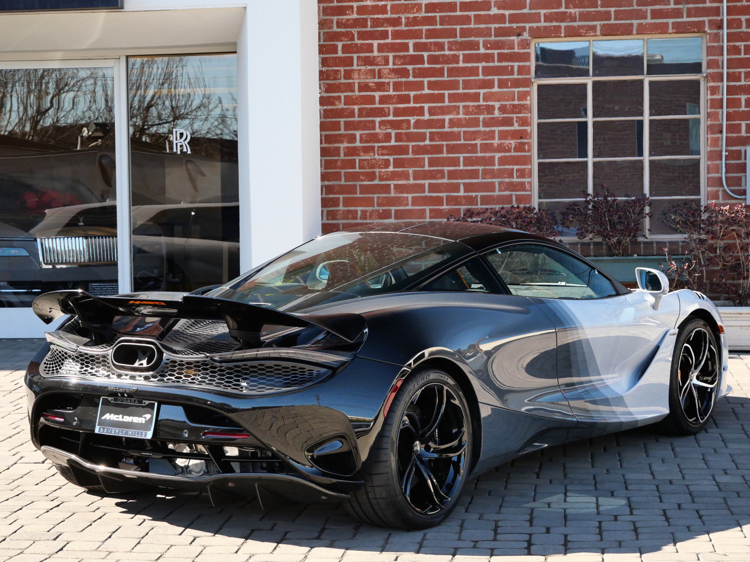 Used 2025 McLaren 750S photo 4