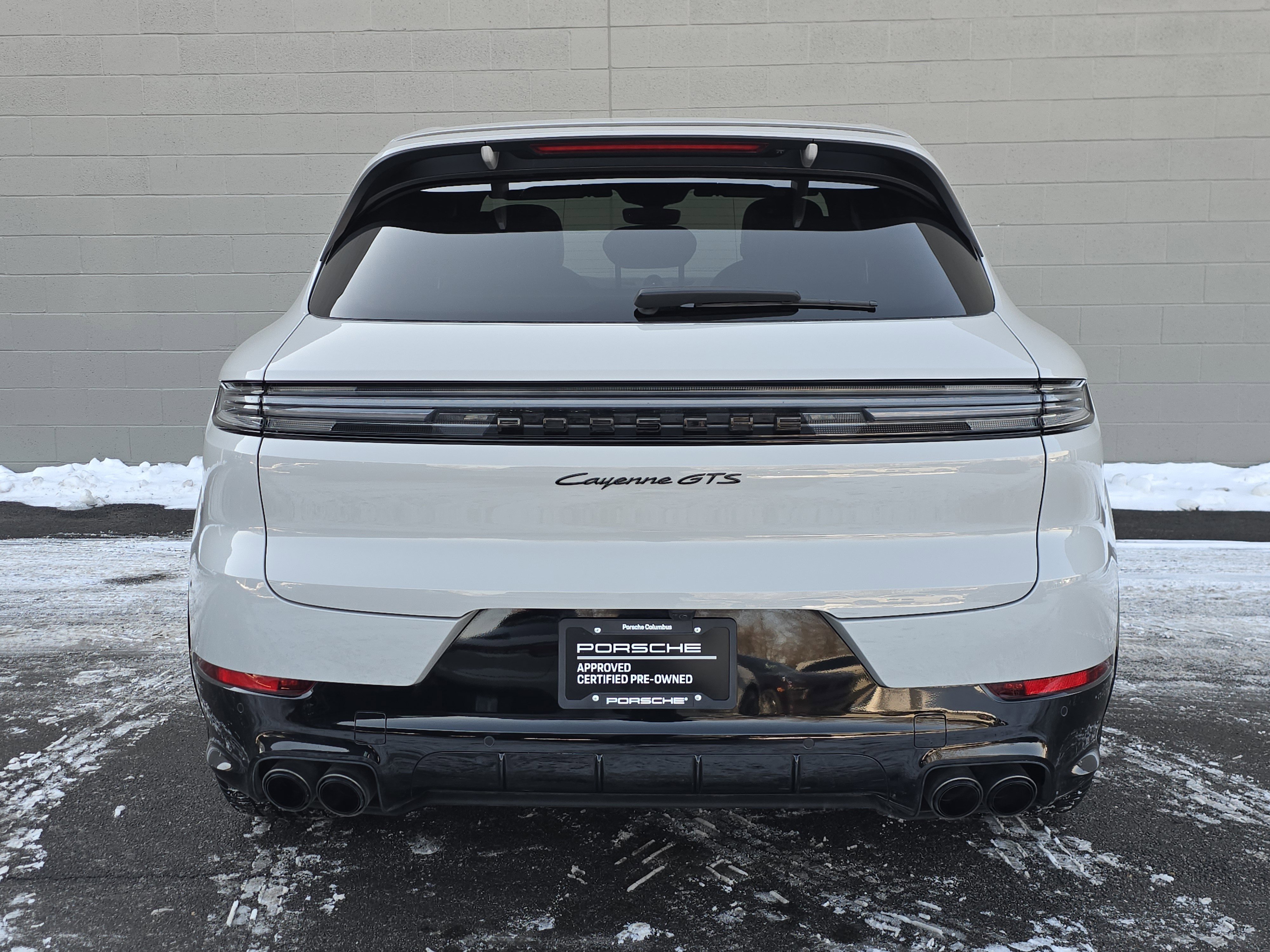 2025 Porsche Cayenne GTS