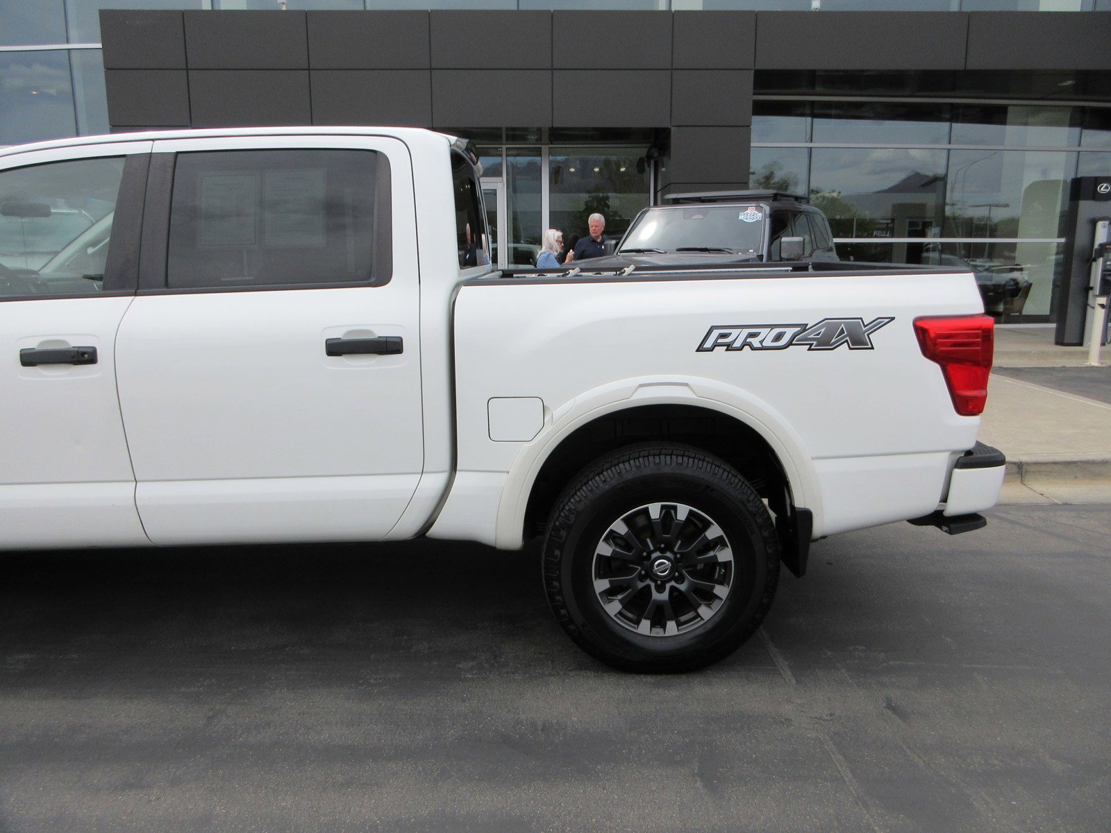 2017 Nissan Titan PRO-4X