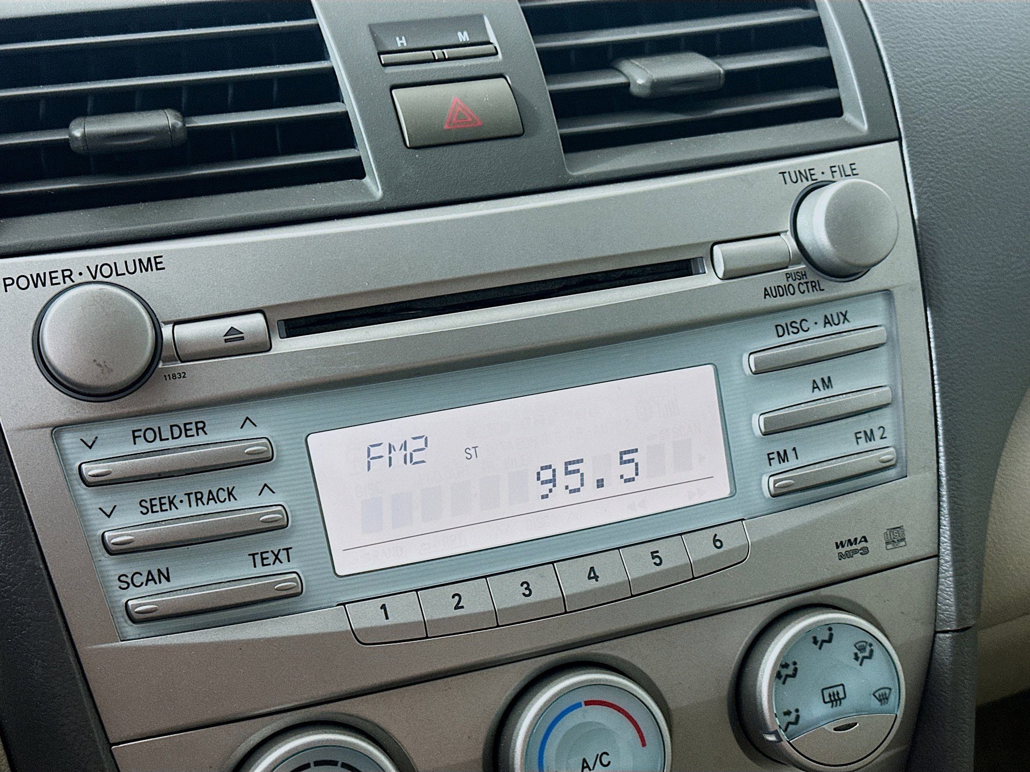 2009 Toyota Camry LE