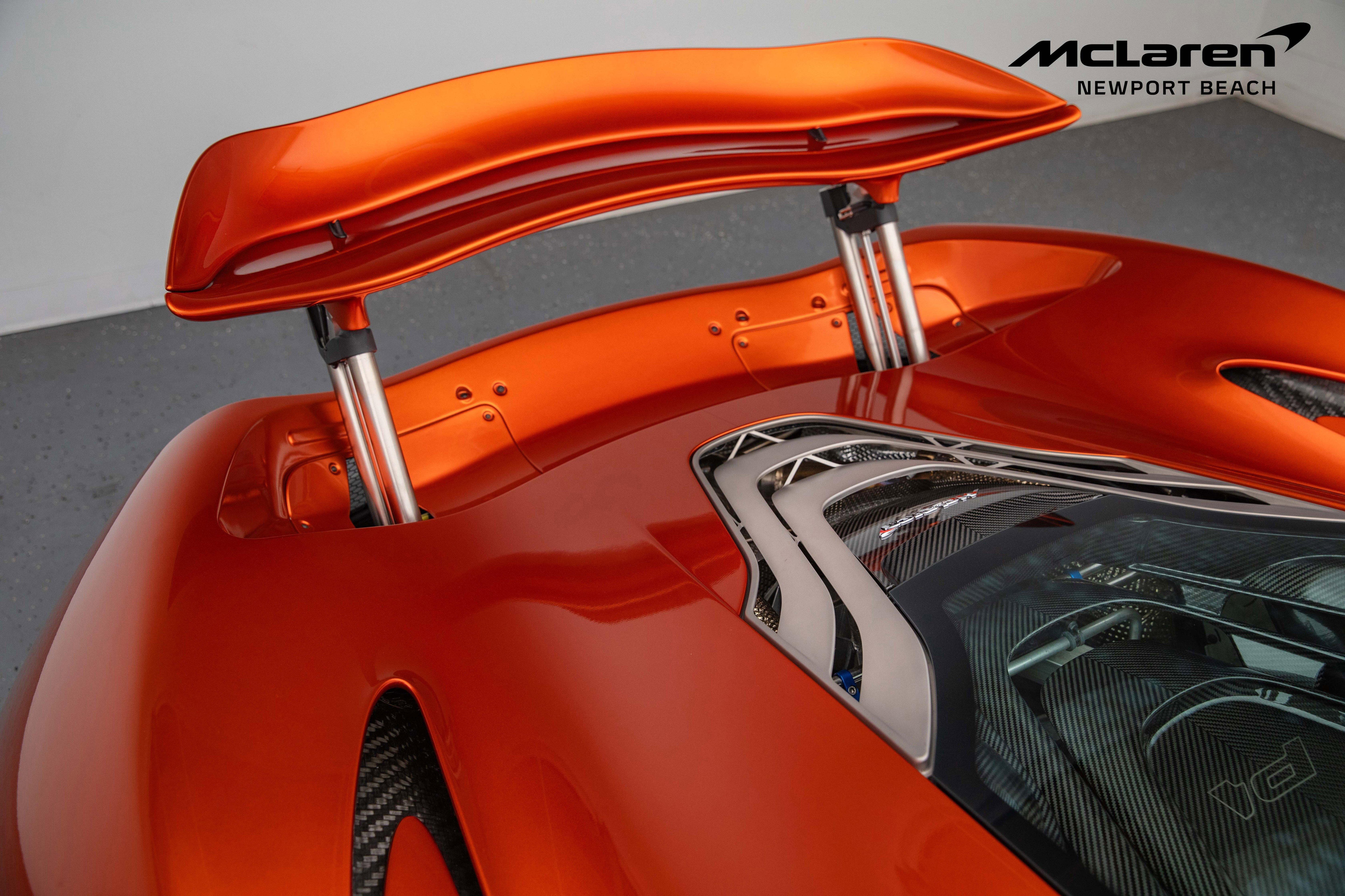 Used 2015 McLaren P1 photo 9