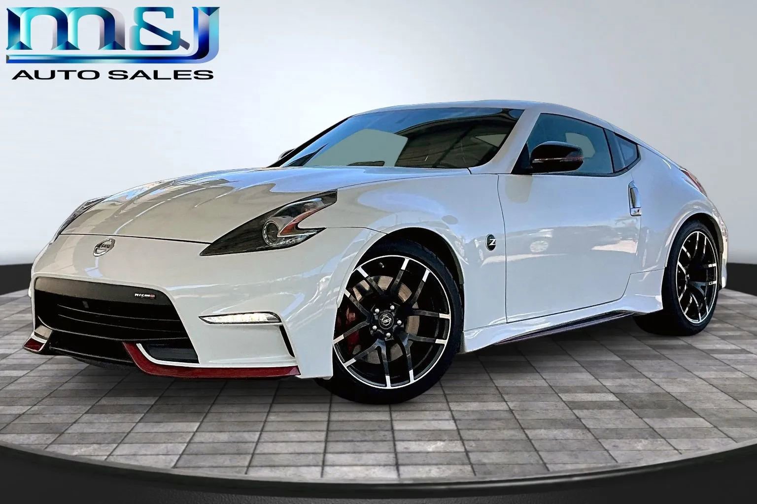 Used 2017 Nissan 370Z NISMO
