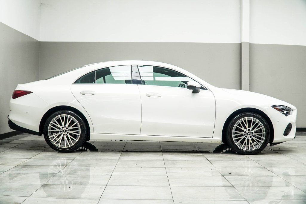 2025 Mercedes-Benz CLA 250