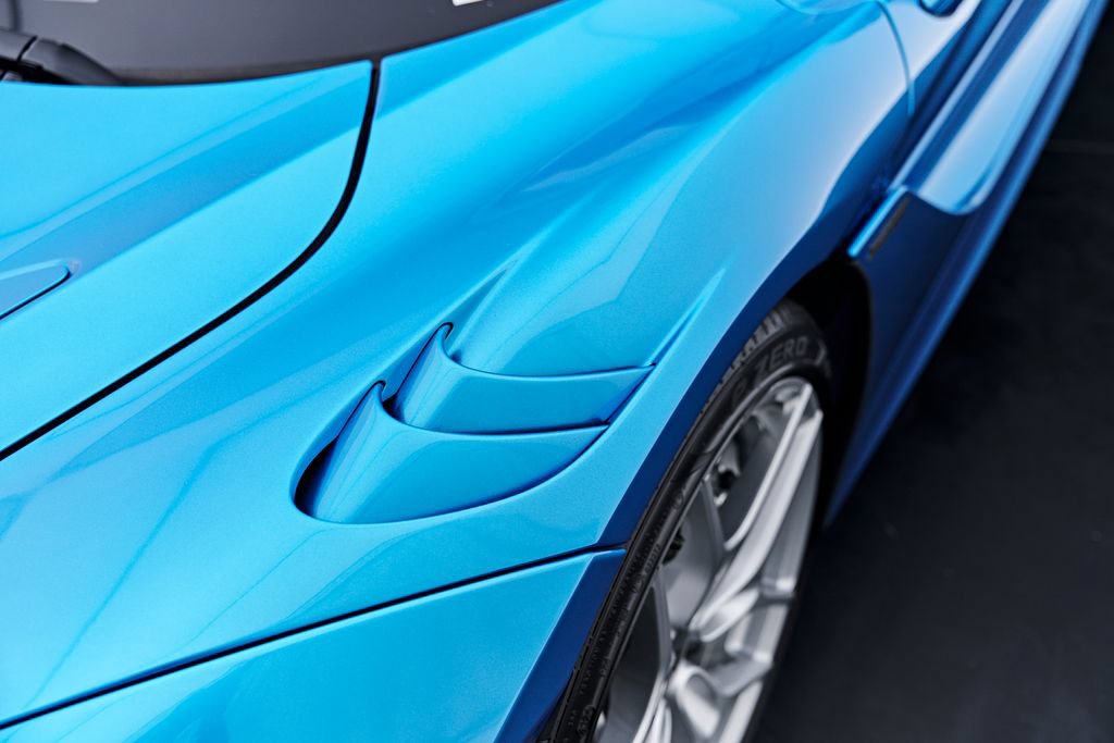 Used 2025 McLaren 750S Spider photo 36