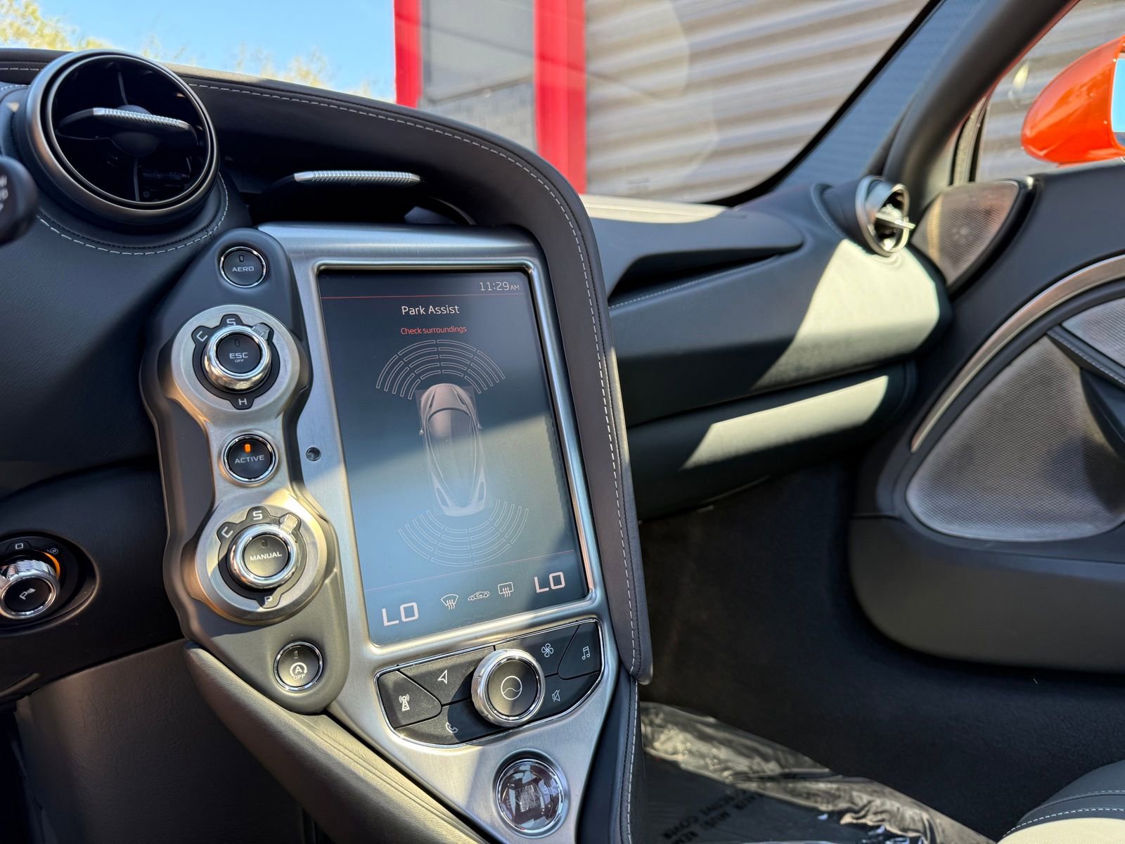 Used 2018 McLaren 720S Luxury photo 30