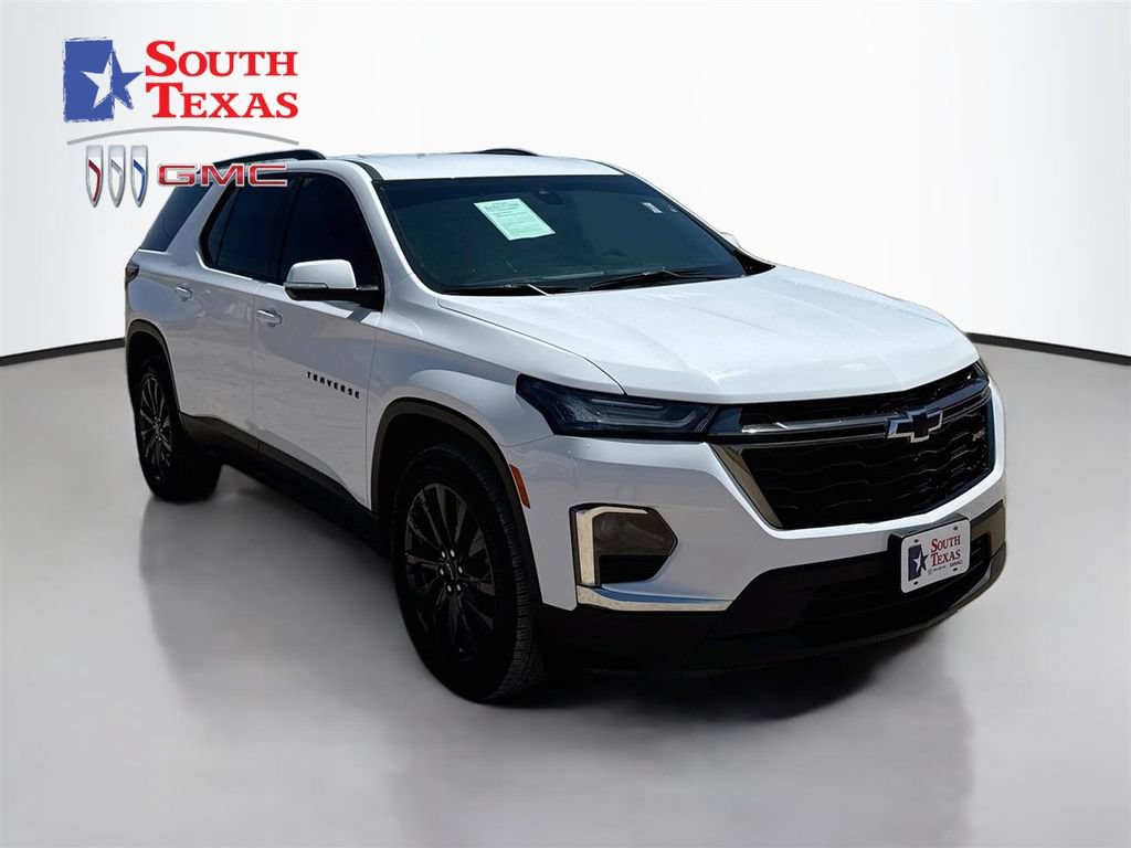 Used 2023 Chevrolet Traverse RS