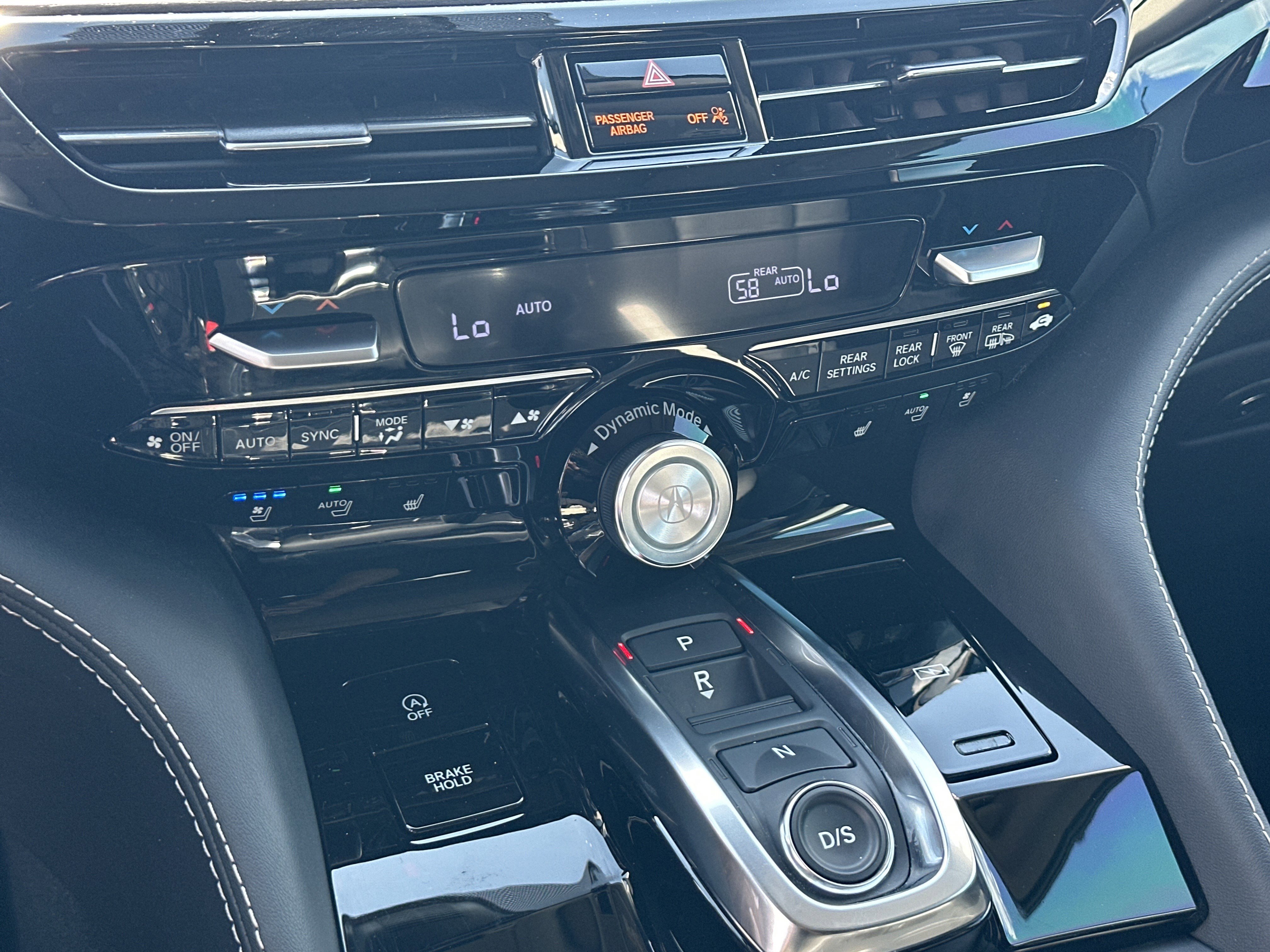 2024 Acura MDX SH-AWD w/ Advance Package