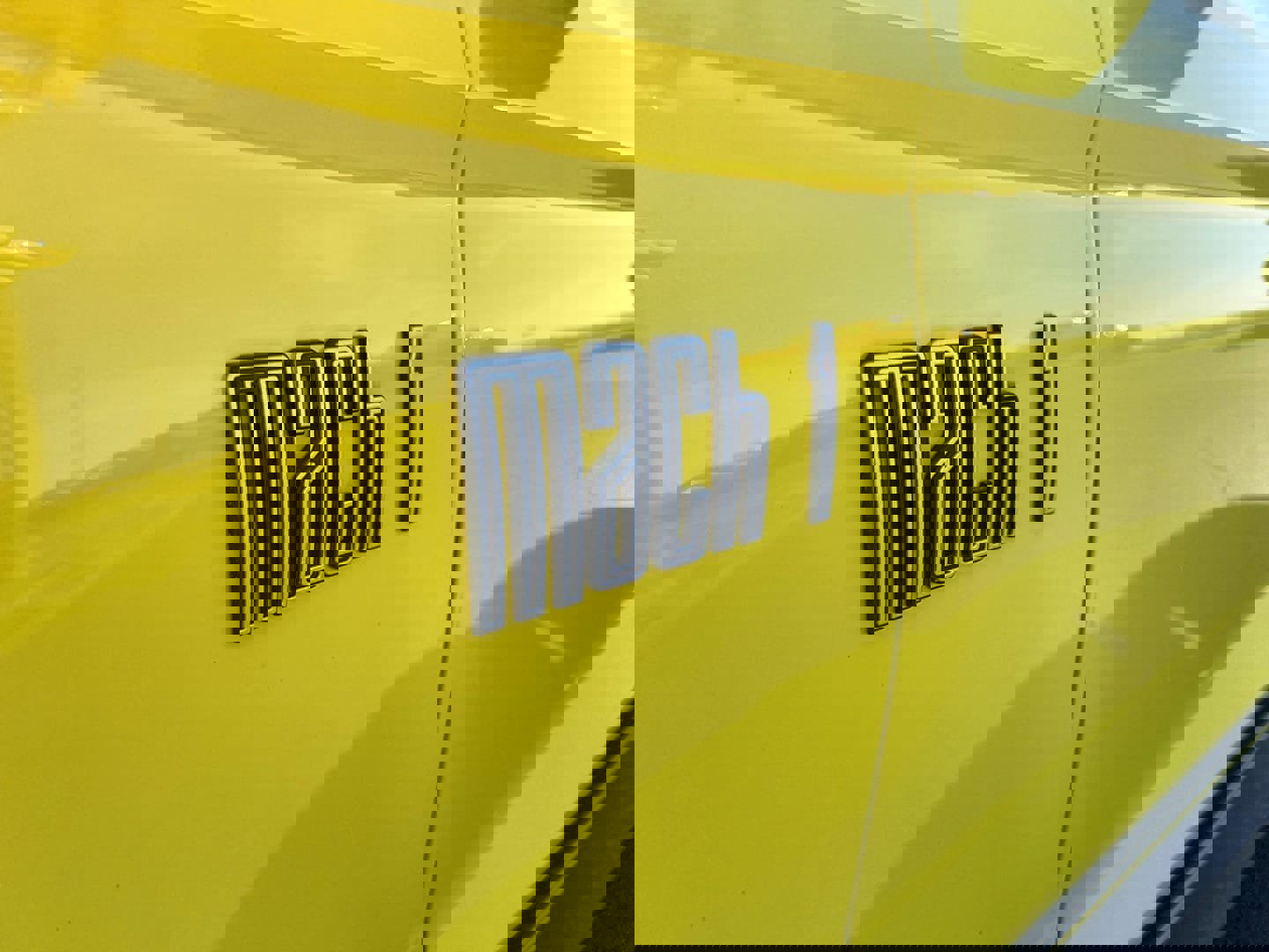 2021 Ford Mustang Mach 1