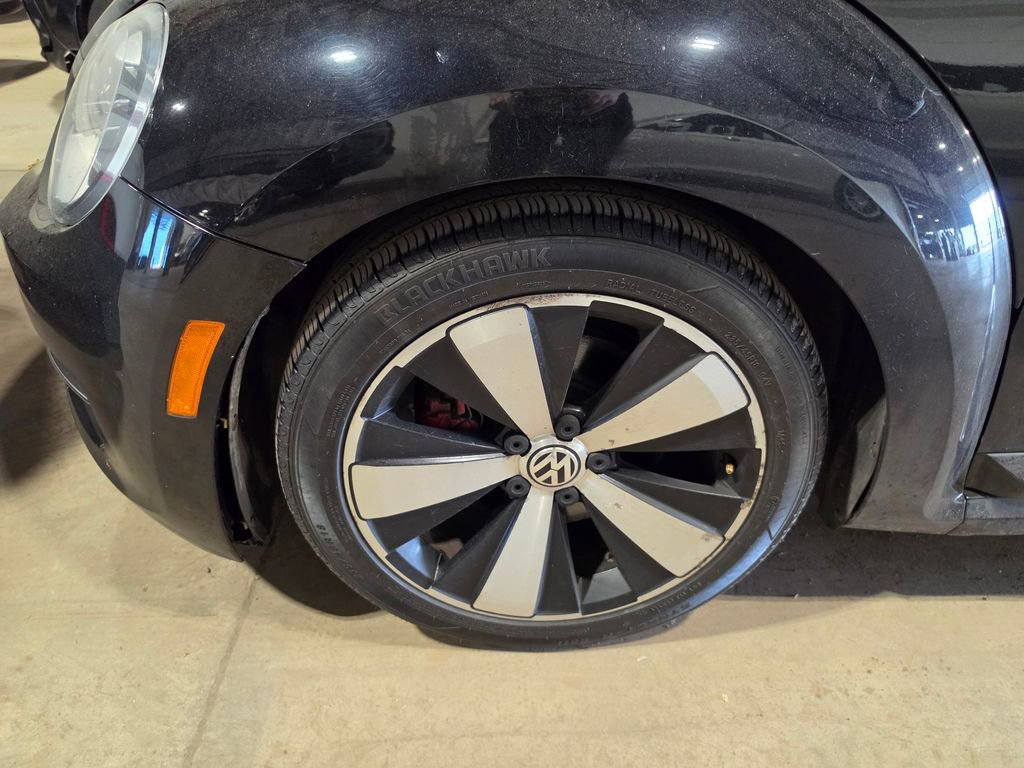 2012 Volkswagen Beetle 2.0T