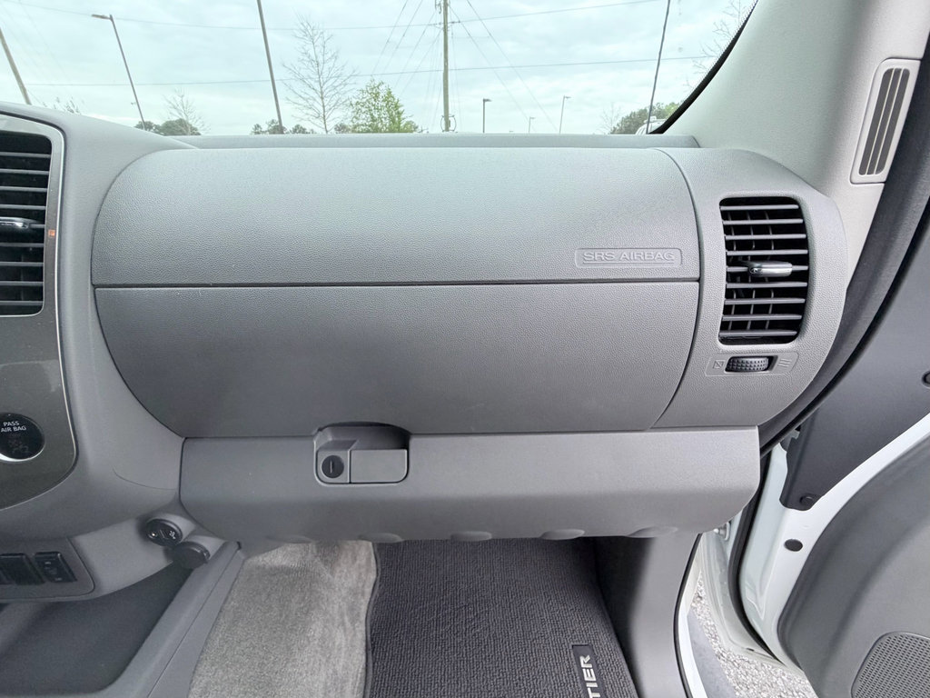 2017 Nissan Frontier SL